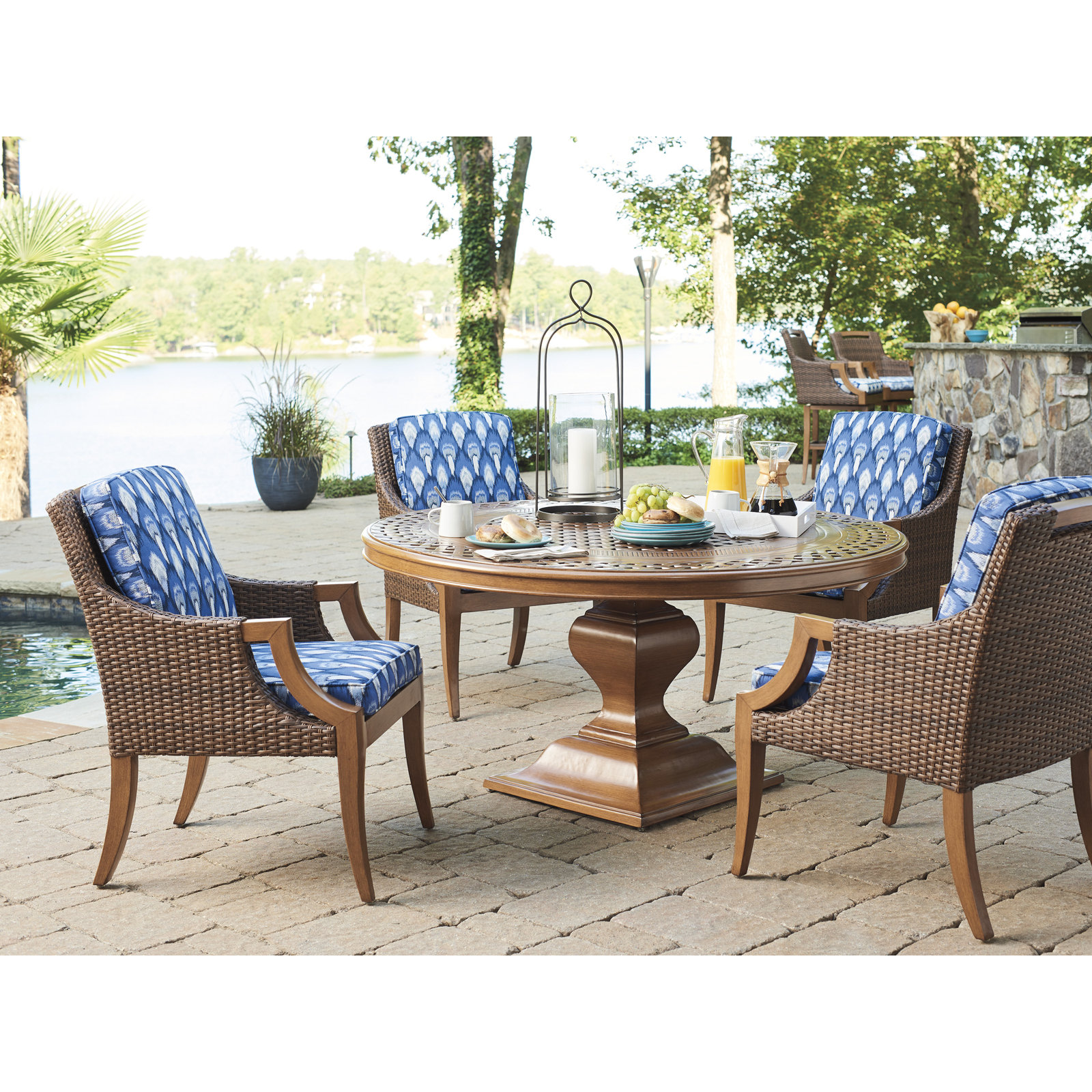 Tommy Bahama Outdoor Harbor Isle Round 4 - Person Outdoor Dining Set with Cushions Tommy Bahama Outdoor Harbor Isle Round 4 - Person Outdoor Dining Set with Cushions